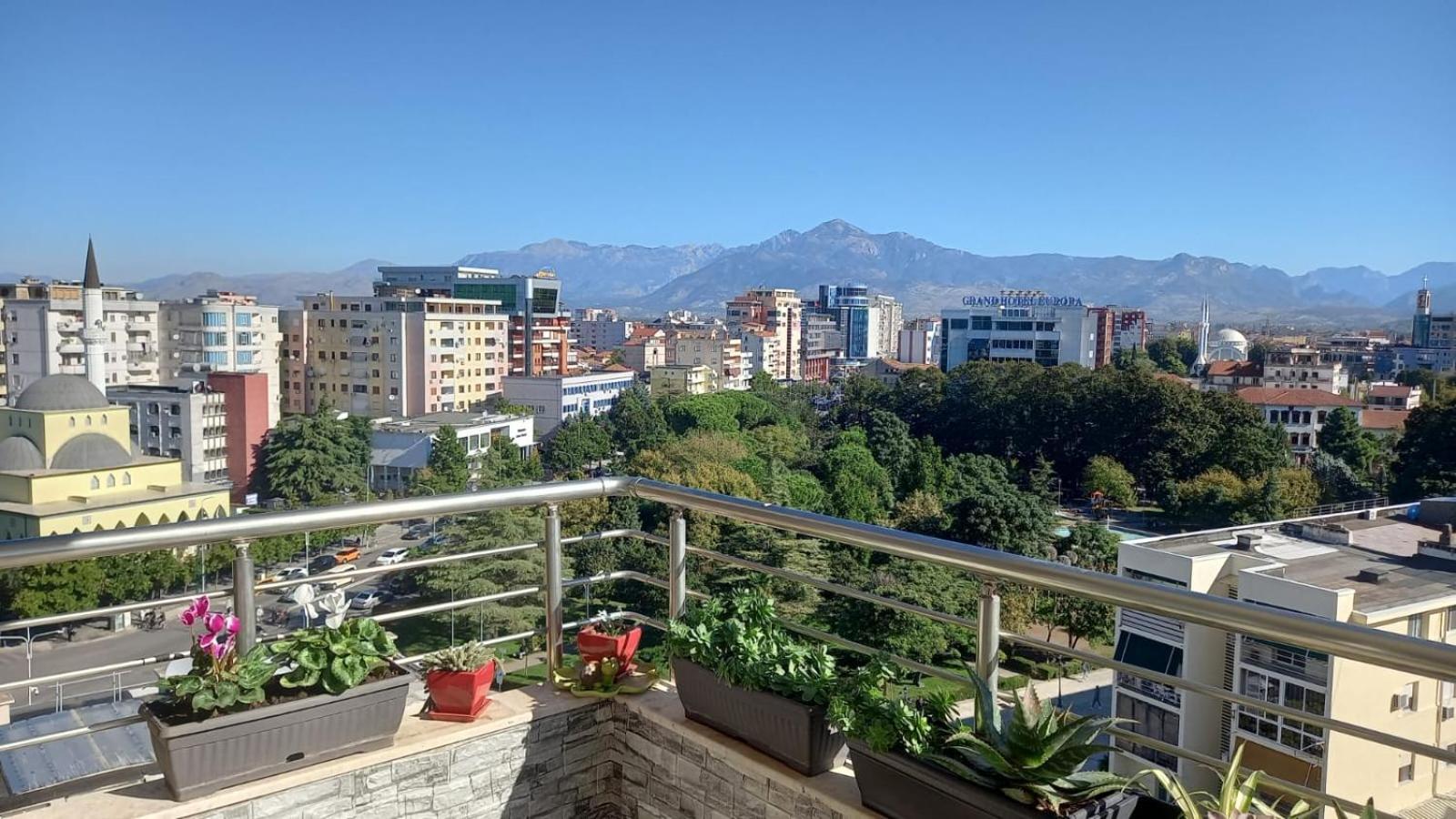 Comfort Apartment Shkodër Esterno foto